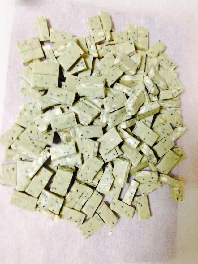 牛扎糖的做法图解12