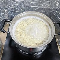 #饕餮美味视觉盛宴#鲜蔬鸡汤面（3人食）的做法图解3