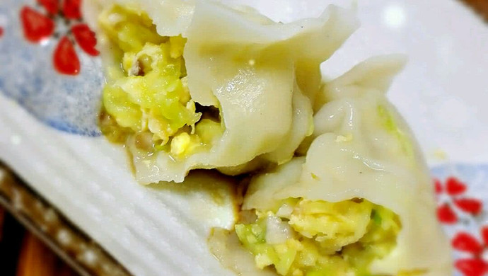 西湖香菇vs蛤蜊猪肉双拼水饺