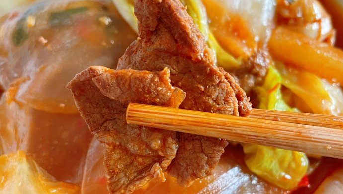 泡菜炒牛肉，高蛋白提免疫！