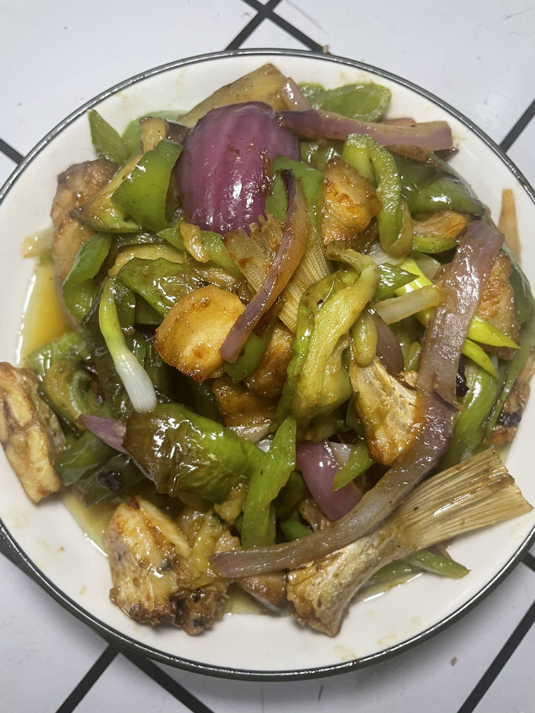 红烧咸鱼茄子的做法