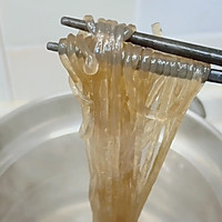 #感恩节为TA做顿饭#东北酸菜白肉粉条锅的做法图解3