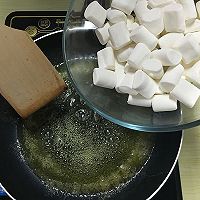 棉花糖版牛轧糖的做法图解3