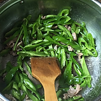青椒肉丝鸡蛋荞麦面的做法图解4