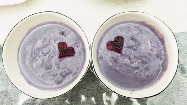 紫罗兰之恋（女巫汤）——土豆紫甘蓝牛奶浓汤的做法