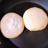 芝士豆沙粽酥饼#安佳真芝味，真芝真有料-瀑布拉丝#的做法图解4