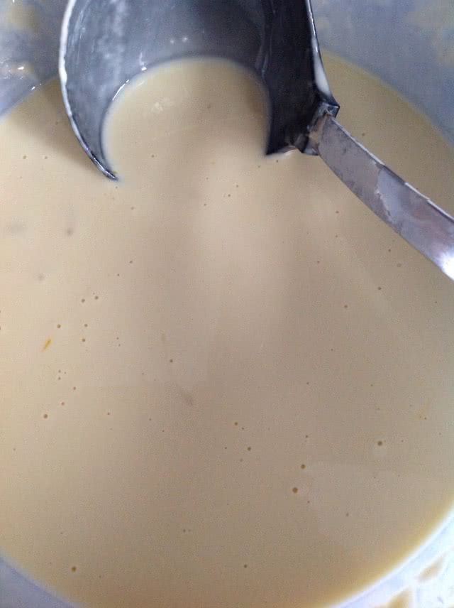 美味鸡蛋薄饼的做法图解1
