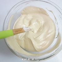 咖啡海盐戚风蛋糕（后蛋法）的做法图解8