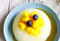 #我的夏日味道vlog#芒果凉糕的做法