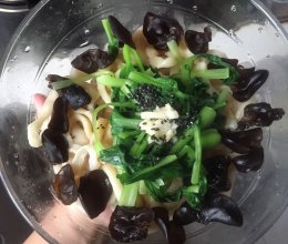 #一人食#油泼手工拉条子的做法