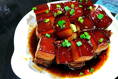 大块红烧肉