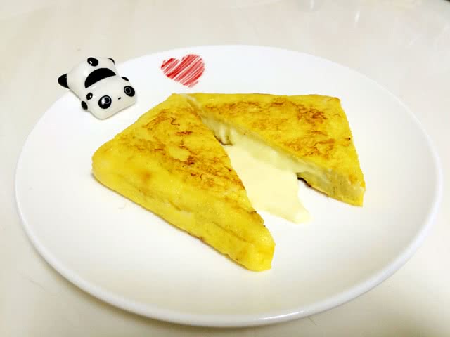 吐司变身：奶黄熔岩西多士
