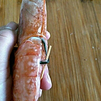 蒜香黑椒虾#中粮我买，超模滋料大公开#的做法图解2