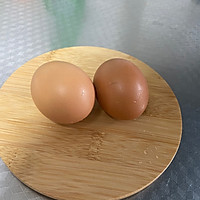 白水煮鸡蛋的做法图解1