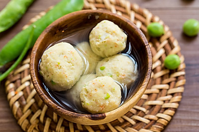 豌豆米粉丸