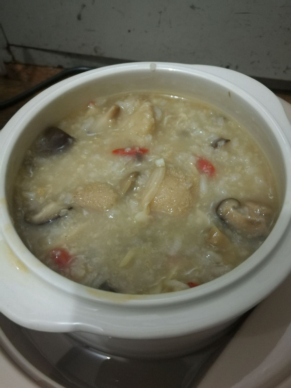 干贝蛤蜊双菇粥