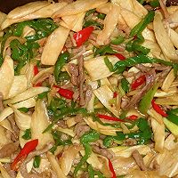 很适合当下吃的一道菜《茭白炒肉丝》的做法图解5