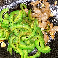 #摩其林美味CP#苦瓜炒肉片的做法图解11