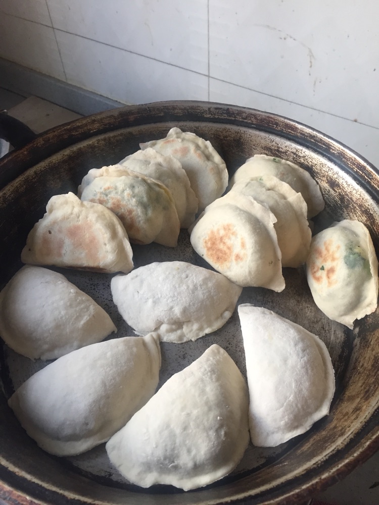 素三鲜韭菜盒子的做法图解9