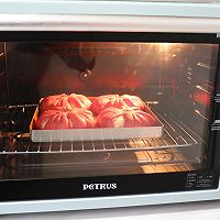 樱花奶酪软欧包的做法图解15