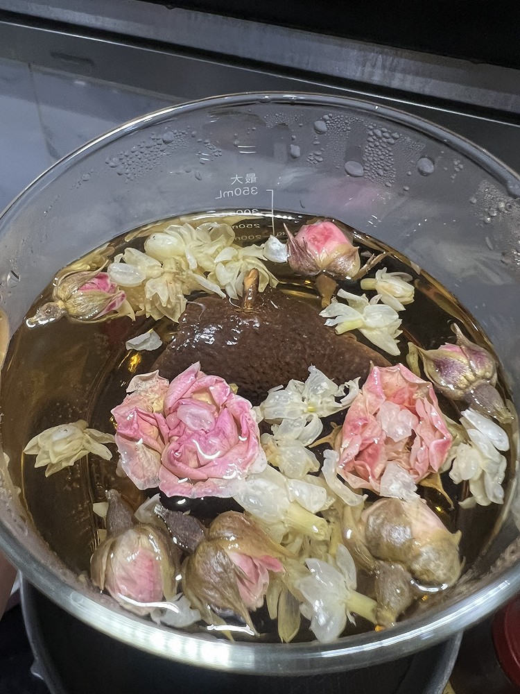 口吐芬芳（陈皮茉莉花玫瑰）的做法