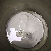 玉米粉酸奶蒸蛋糕的做法图解1
