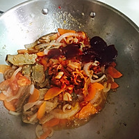 茄汁牛肉泡菜豆腐锅的做法图解6