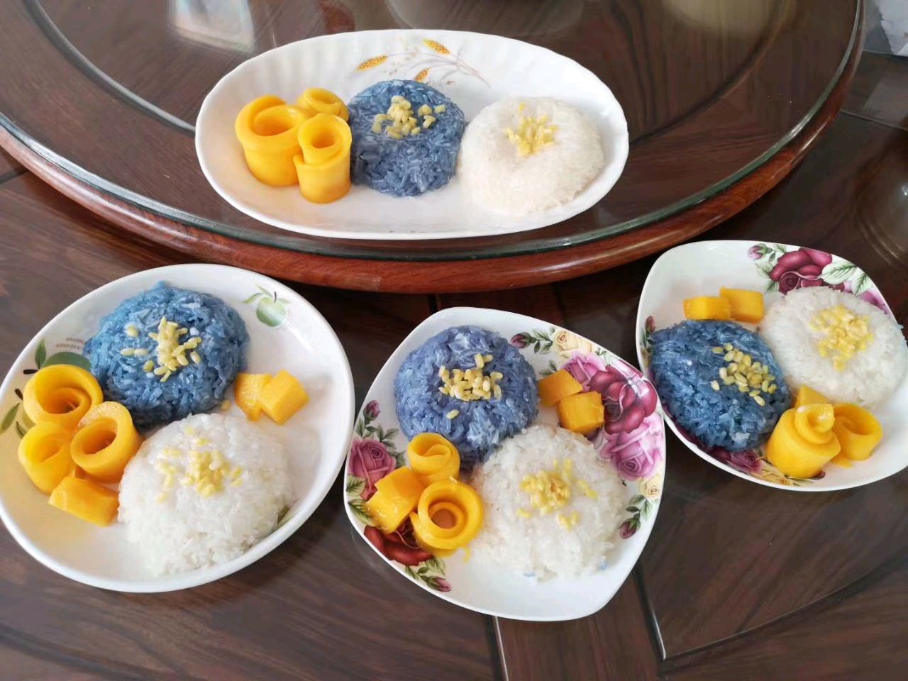 芒果糯米饭——泰国经典美食的做法_菜谱_豆果美食
