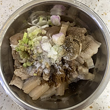 #巨下饭的家常菜#味道好极了，老味道的东北蒸白肉