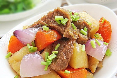 土豆烧牛肉