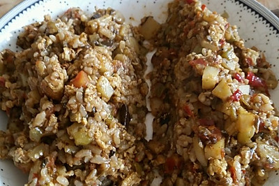 时蔬蛋炒饭