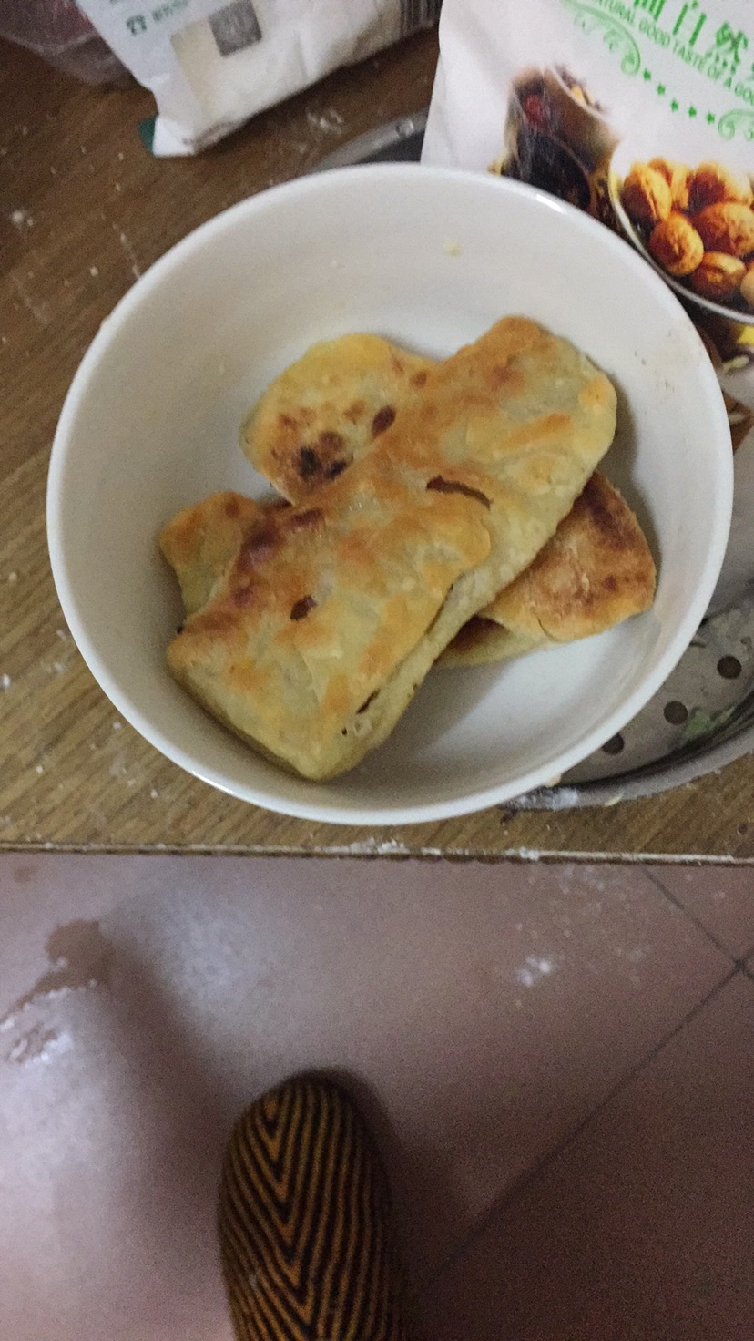 自创腊肉包的做法图解4