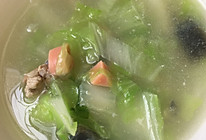 皮蛋大白菜汤的做法