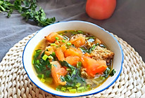 #憋在家里吃什么#西红柿丸子汤的做法