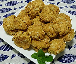 罗汉果糖燕麦椰蓉饼的做法