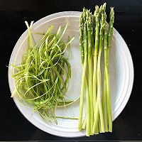 生煎芦笋白玉菇肥牛卷的做法图解3