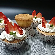 奶油草莓小蛋糕#豆果5周年#