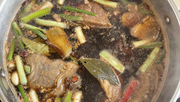 卤牛肉