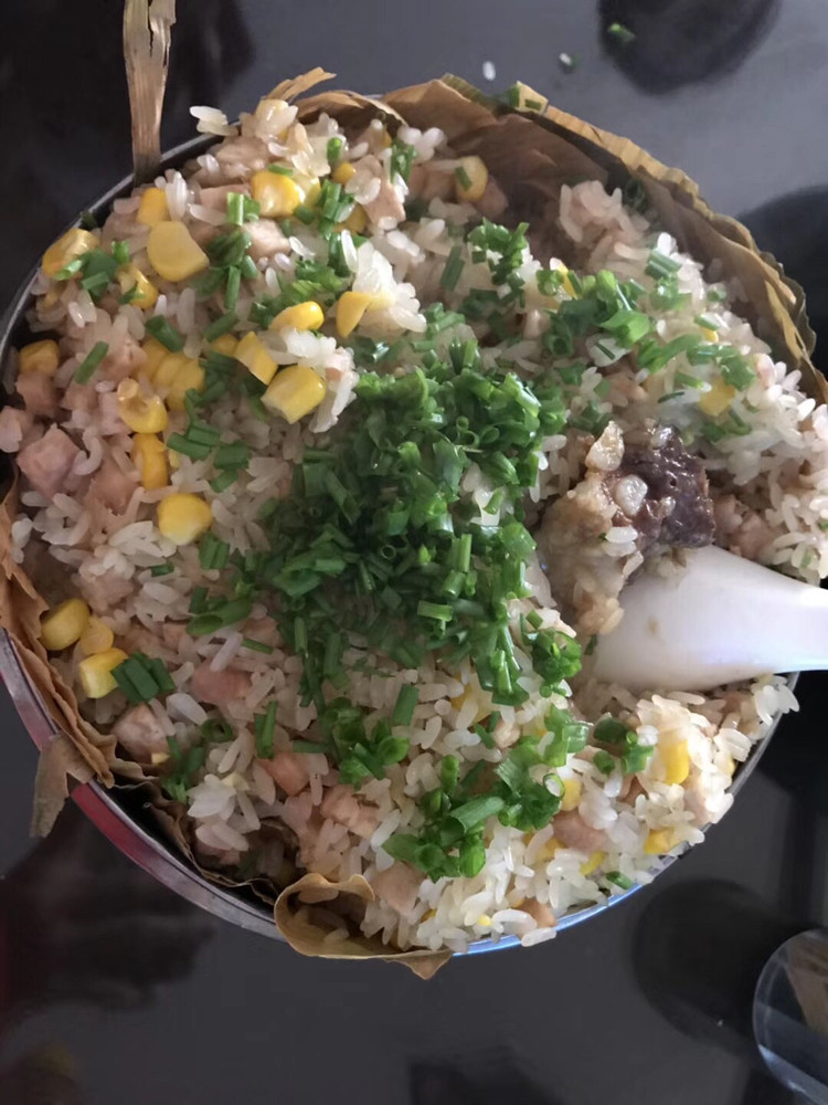 糯米排骨粽子叶饭的做法
