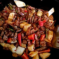 红烧牛肉笋子的做法图解12