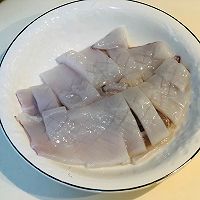 鲜鱿韭菜花的做法图解2