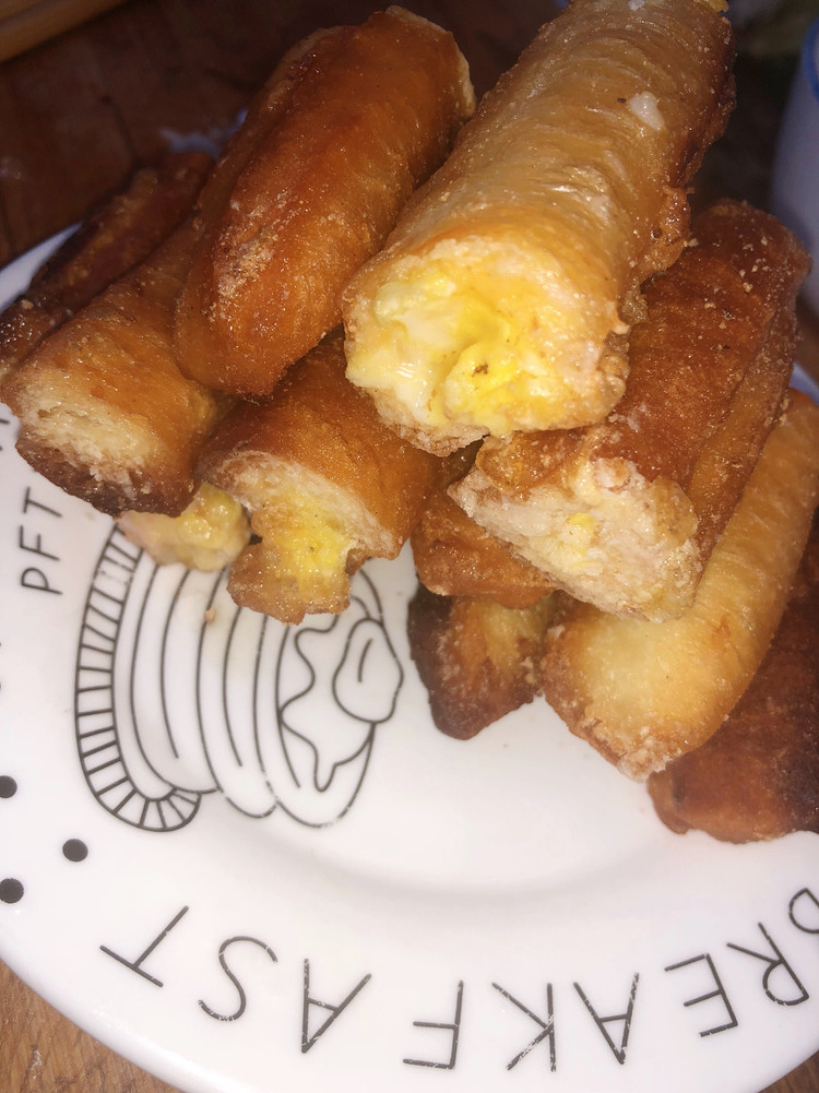 鸡蛋油条虾的做法
