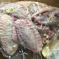 香烤鸡翅#春天肉菜这样吃#的做法图解3