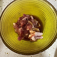炒杂菜-肉片彩椒炒口蘑的做法图解4