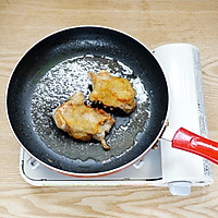 煎鸡腿肉-丘比沙拉汁日式口味的做法图解5