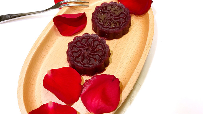 红豆沙紫薯凉糕