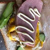 #爽口凉菜，开胃一夏！#火腿鸡蛋三明治的做法图解4