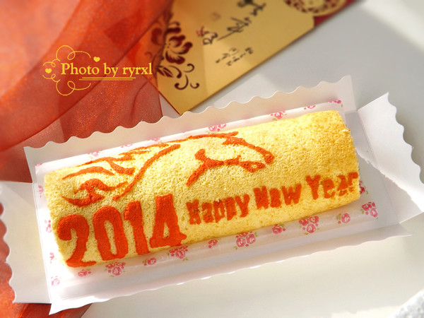 神马贺新年——彩绘蛋糕卷