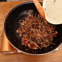 干锅腊肉茶树菇的做法图解10