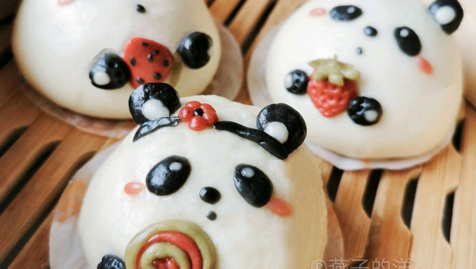 【蒸】熊猫胖达奶黄奶酪包